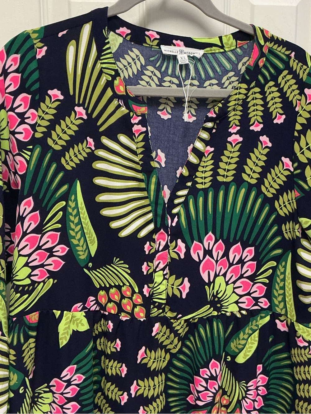 Michelle McDowell SZ XL Maxi Navy Dress Pink/green Florals Vneck 3/4 Bell Vacay - Picture 2 of 10